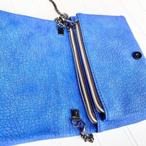 Street level Cobalt blue faux leather clutch purse - Picture 4 of 9